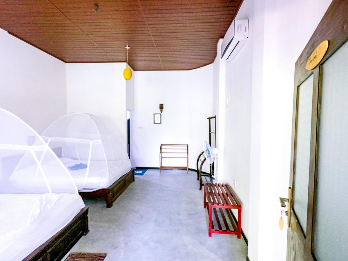 Luvi Lucas River Side Weligama Exterior photo