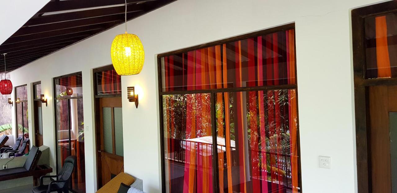 Luvi Lucas River Side Weligama Exterior photo